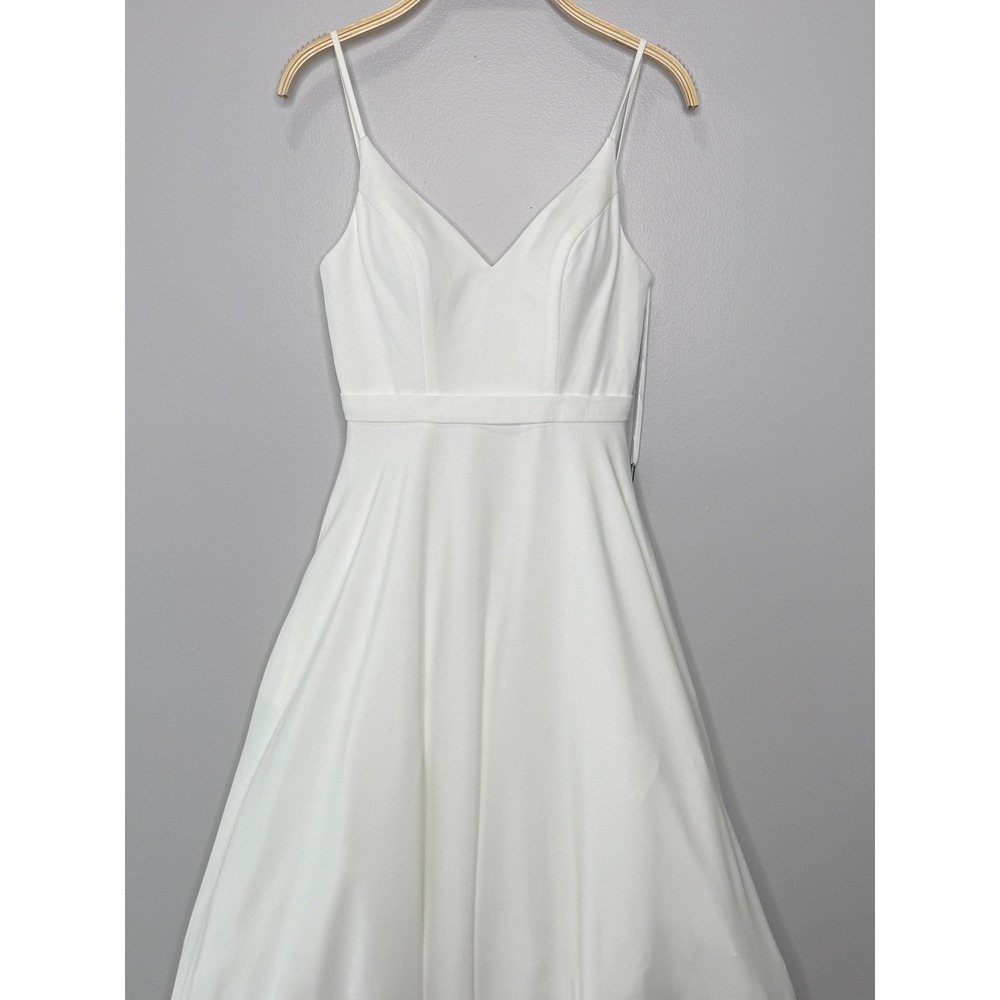 IEENA for Mac Duggal A-Line V-Neck Ball Gown Size 4 White Bridal Wedding Formal - Picture 5 of 15